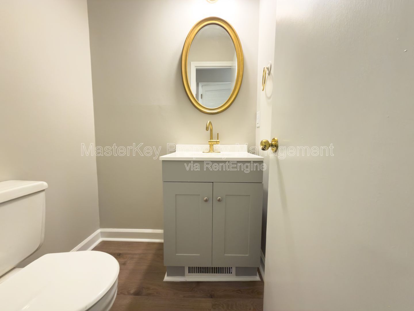 Comfortable 3 Bedroom Townhouse in North Hills! property image