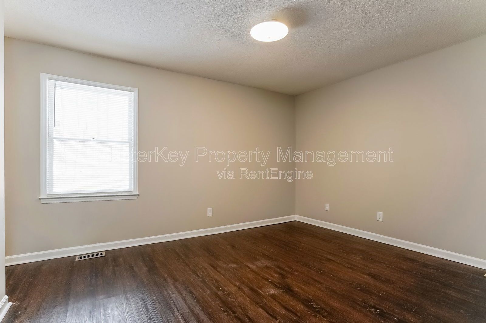 Charming 3-Bedroom, 2 Bathroom Single-Family in Durham, NC property image