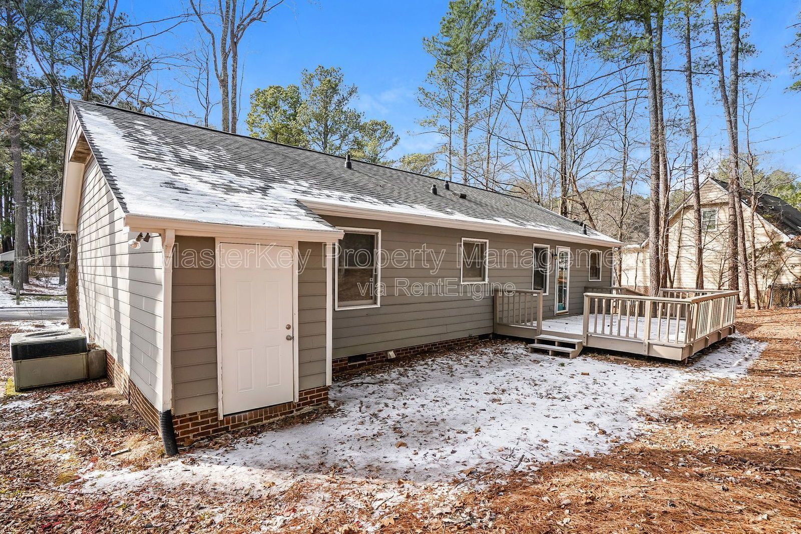 Charming 3-Bedroom, 2 Bathroom Single-Family in Durham, NC property image