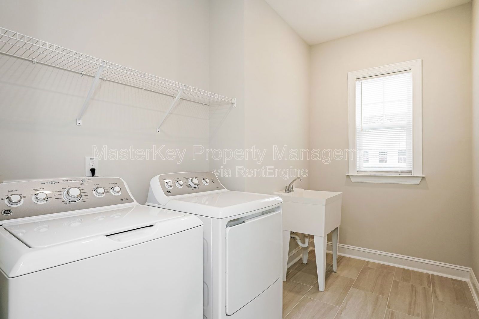 Spacious 4 Bedroom Single-Family Home In Wake Forest! property image