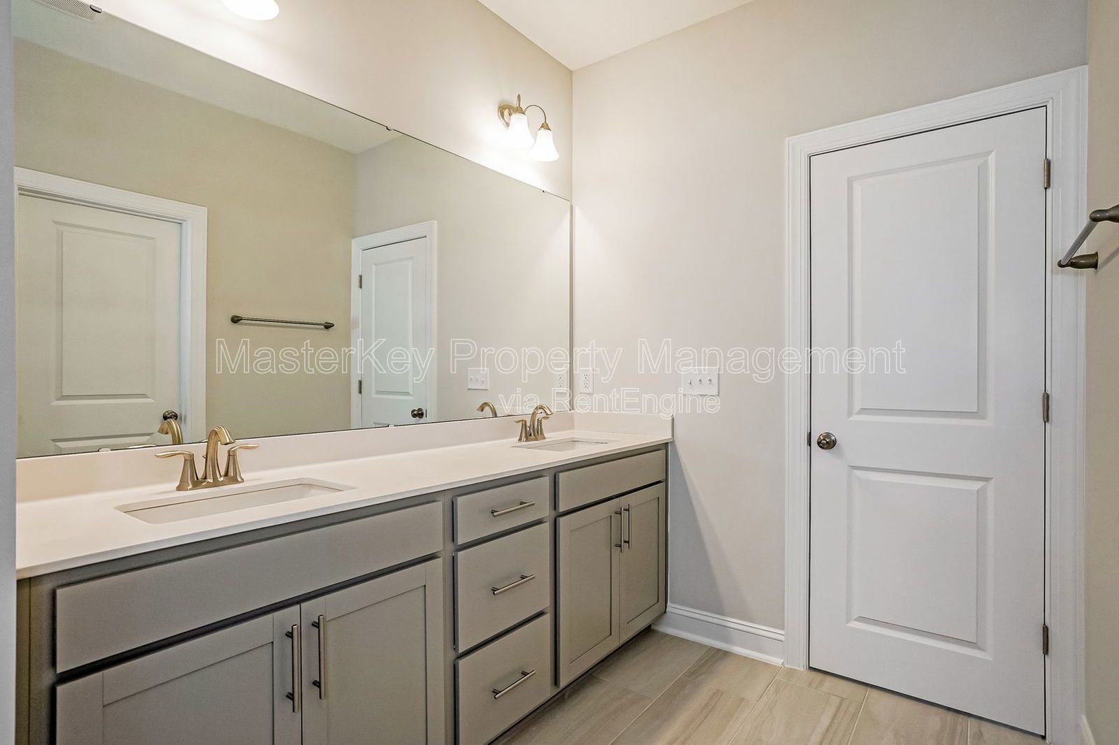 Spacious 4 Bedroom Single-Family Home In Wake Forest! property image