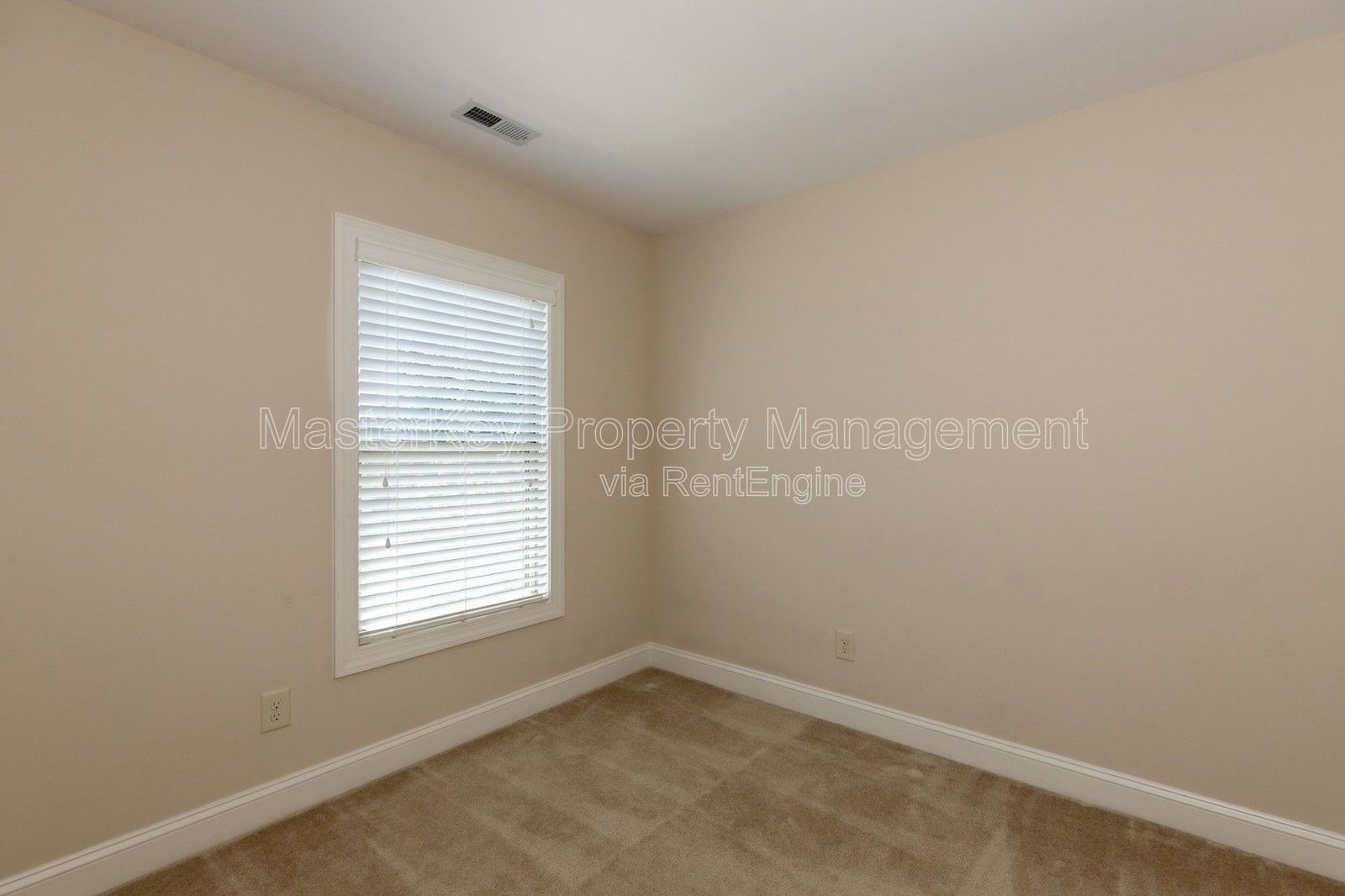 Spacious 4-Bedroom, 2.5 Bathroom Single-Family in Cary, NC property image