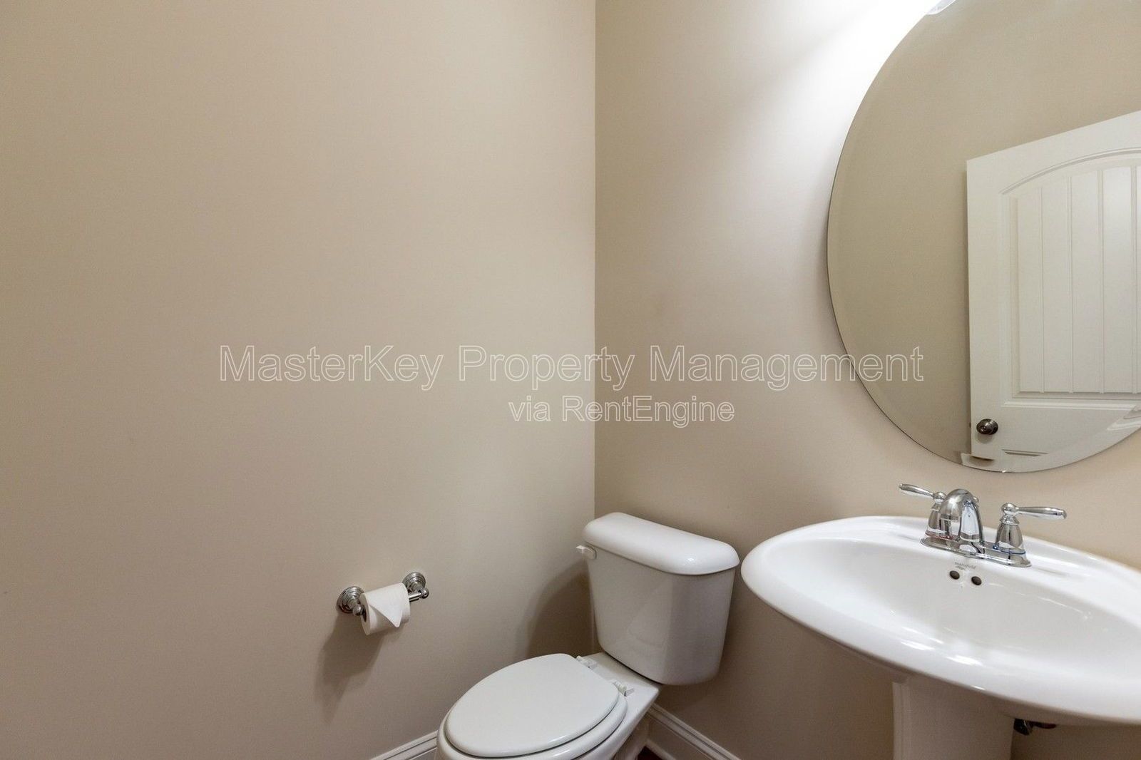 Spacious 4-Bedroom, 2.5 Bathroom Single-Family in Cary, NC property image