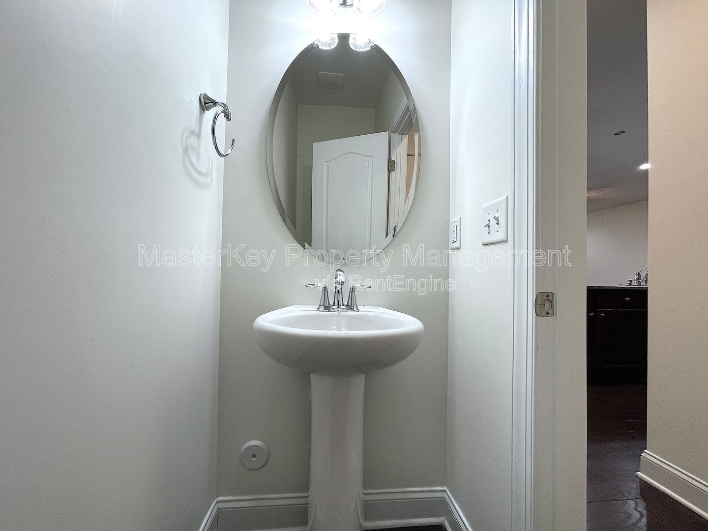 Spacious 3-Bedroom, 2.5-Bathroom Townhome in Cary, NC property image