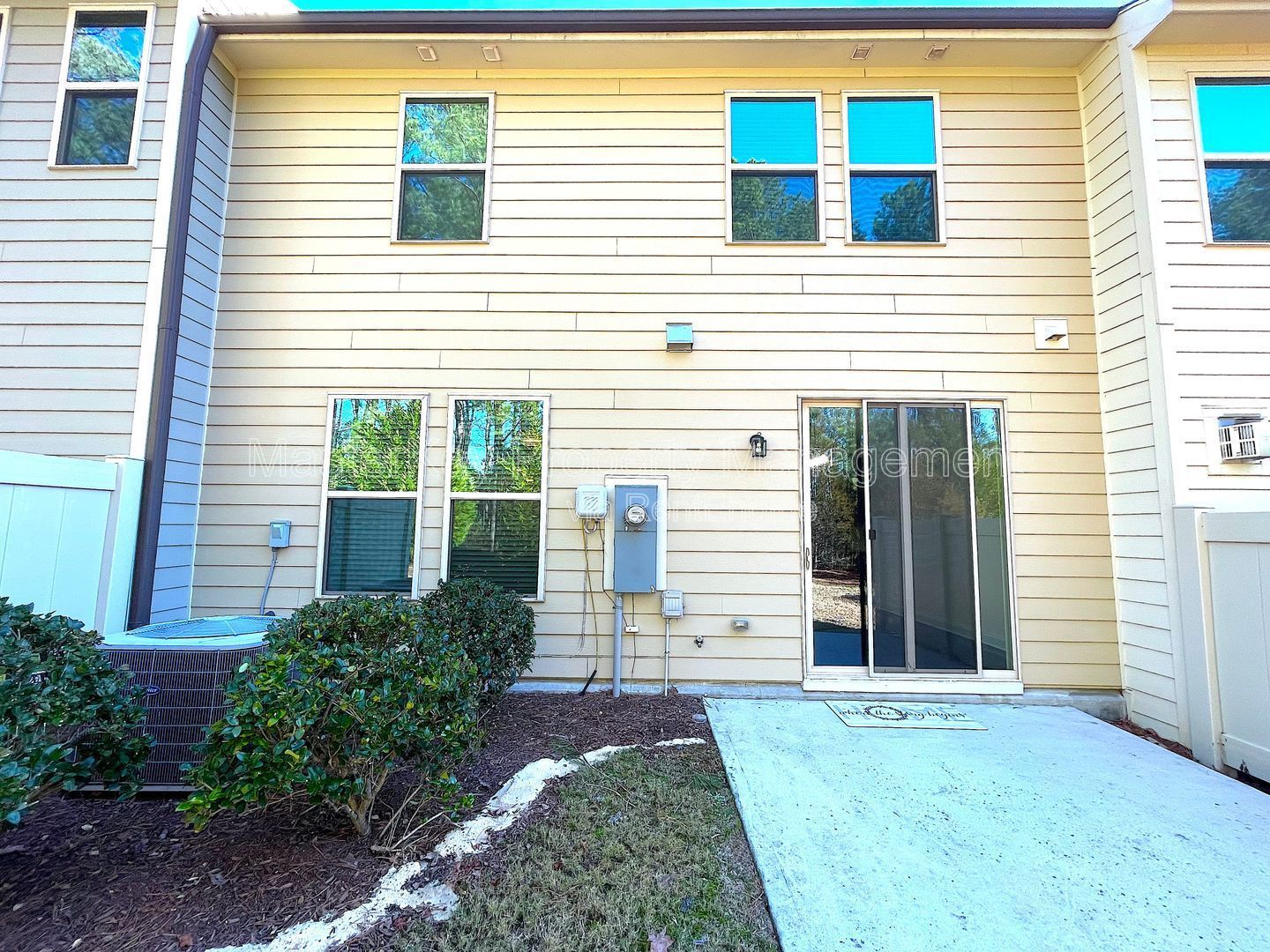 Spacious 3-Bedroom, 2.5-Bathroom Townhome in Cary, NC property image