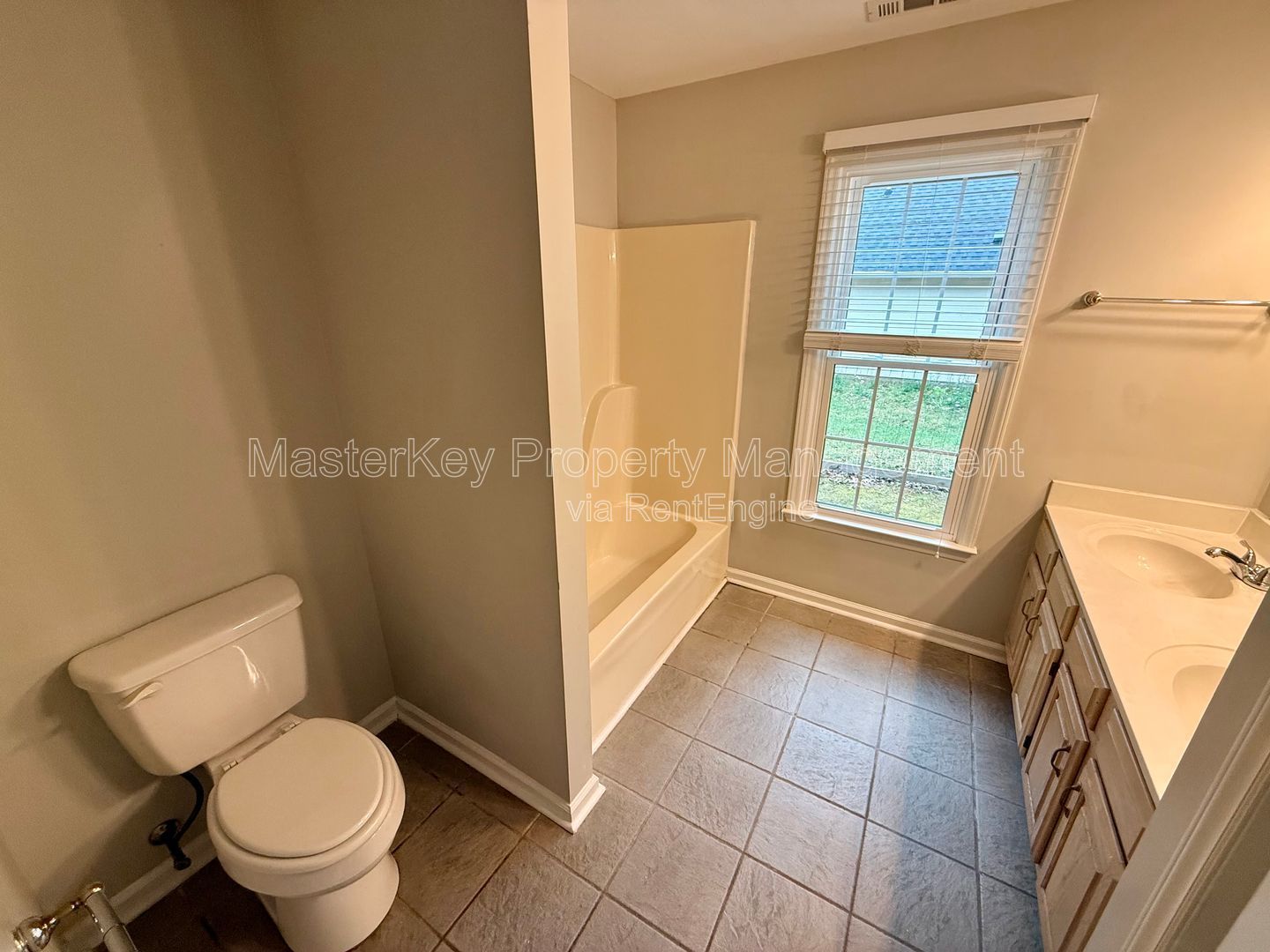 Charming 3-Bedroom, 2 Bathroom Single-Family in Cary, NC property image