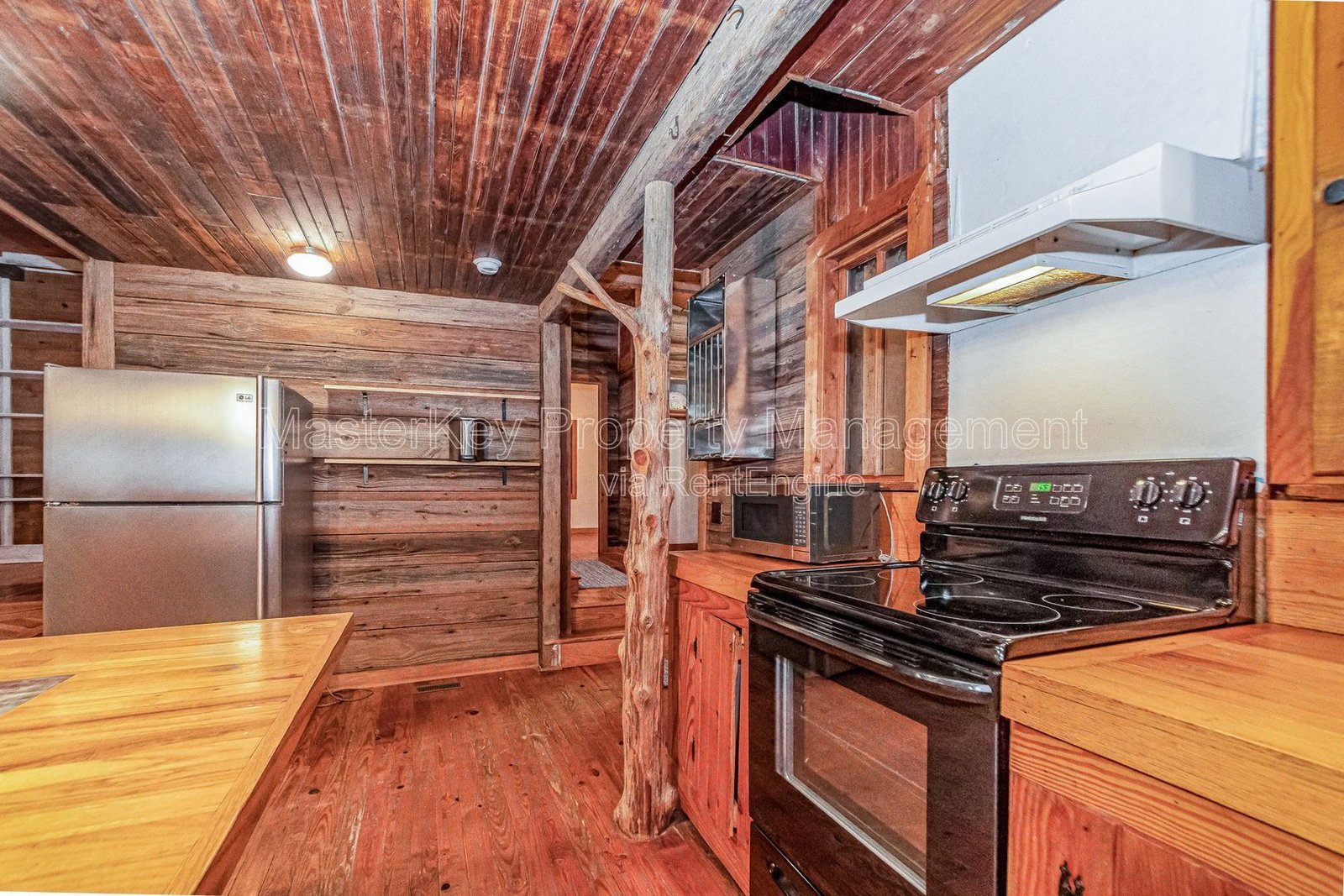 Beautiful 3-Bedroom, 2 Bathroom Single-Family in Pittsboro, NC on 6 Acres! property image