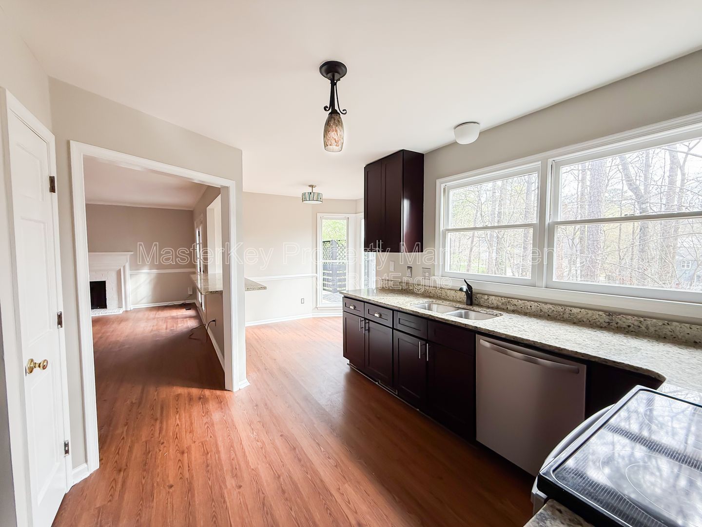 Stunning 4-Bedroom, 2.5 Bathroom Single-Family in Cary, NC property image