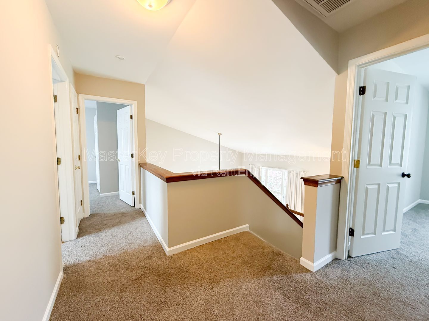Stunning 4-Bedroom, 2.5 Bathroom Single-Family in Cary, NC property image
