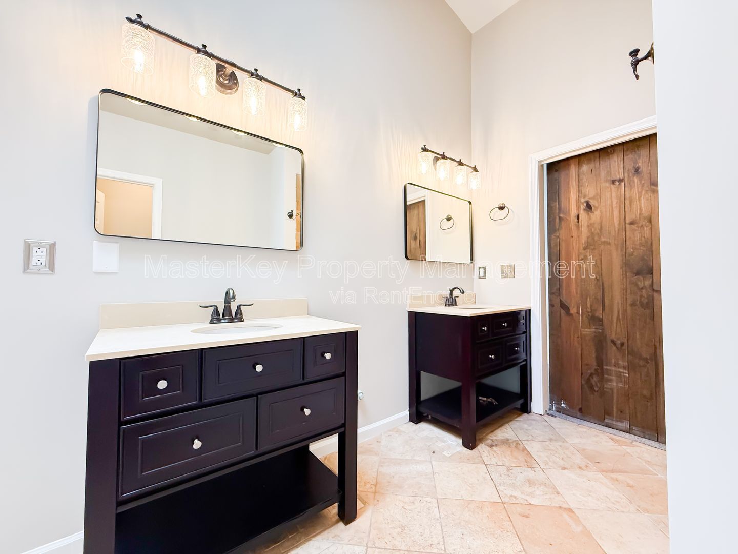 Stunning 4-Bedroom, 2.5 Bathroom Single-Family in Cary, NC property image