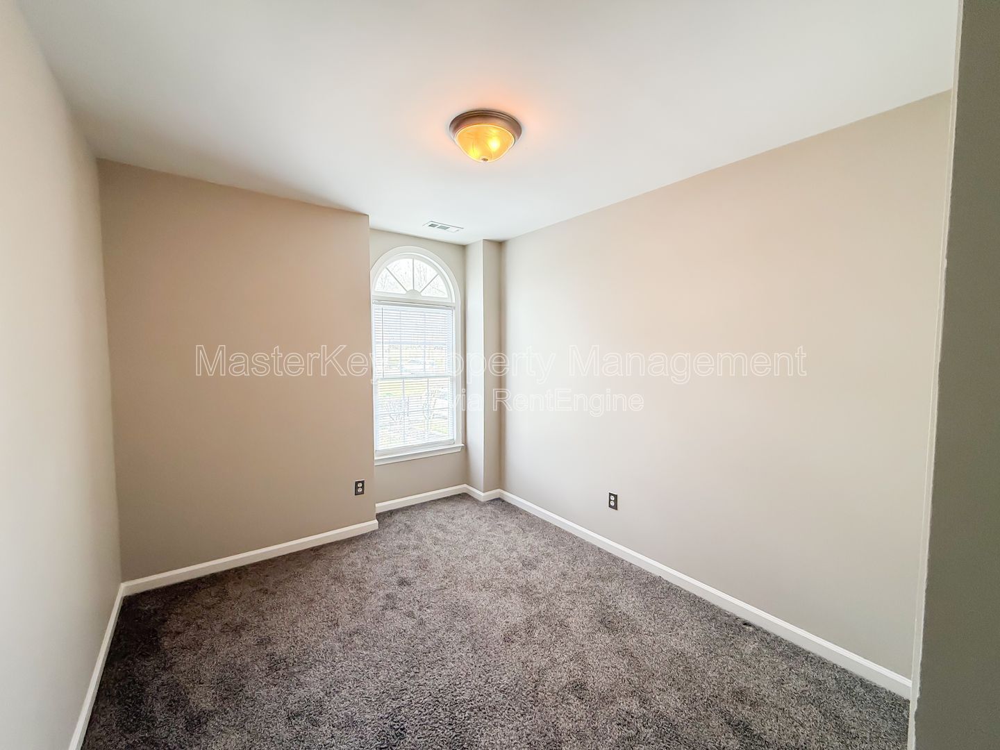 Stunning 4-Bedroom, 2.5 Bathroom Single-Family in Cary, NC property image
