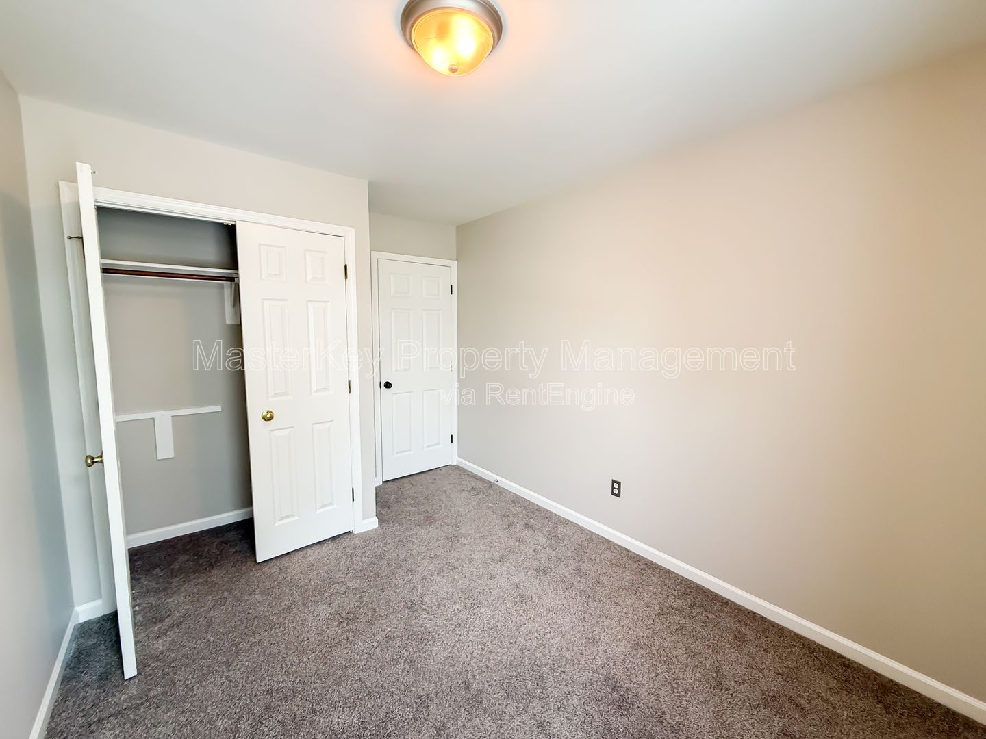 Stunning 4-Bedroom, 2.5 Bathroom Single-Family in Cary, NC property image