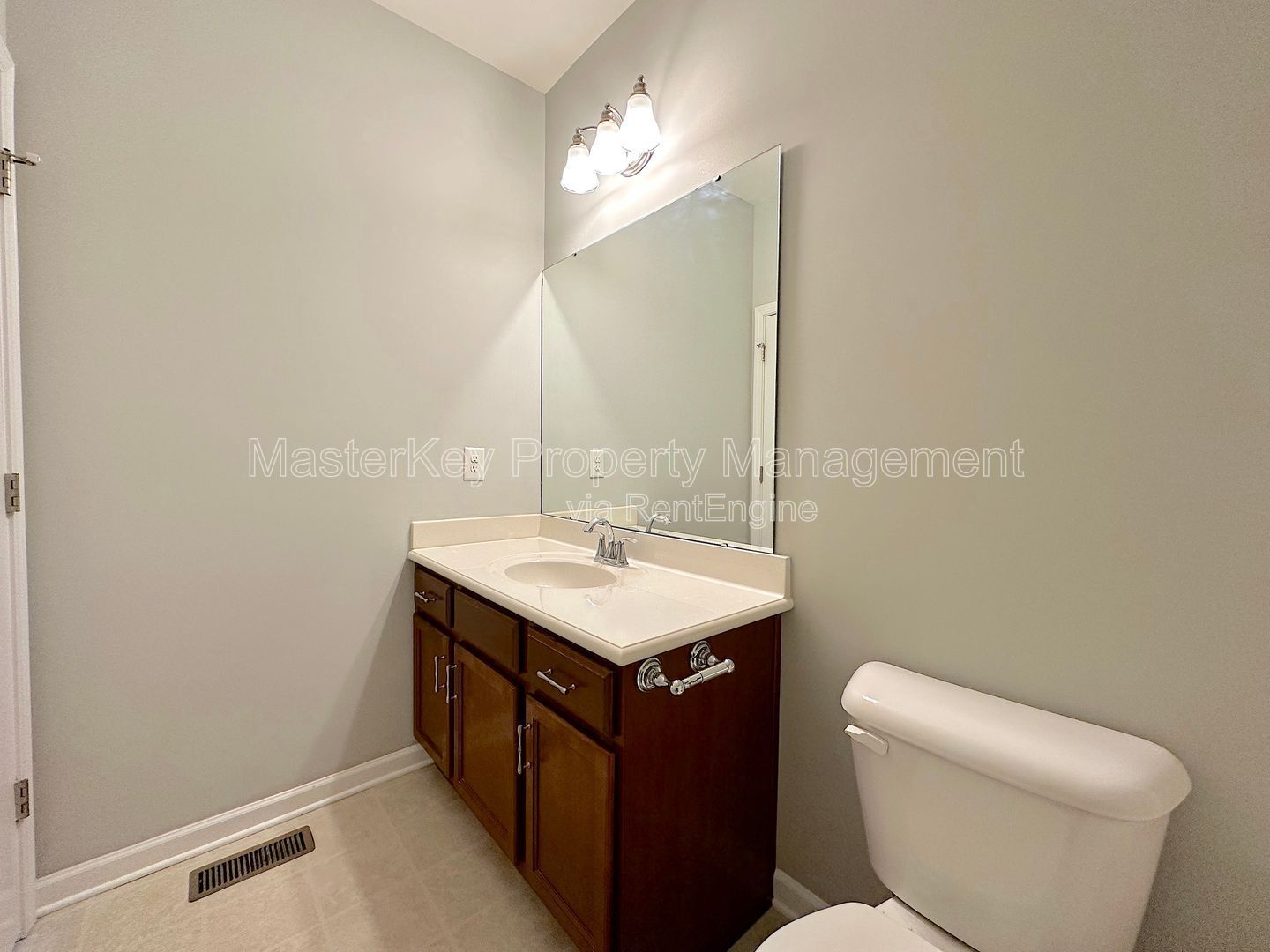 Spacious 2-Bedroom, 2.5 Bathroom Townhome in Durham, NC property image