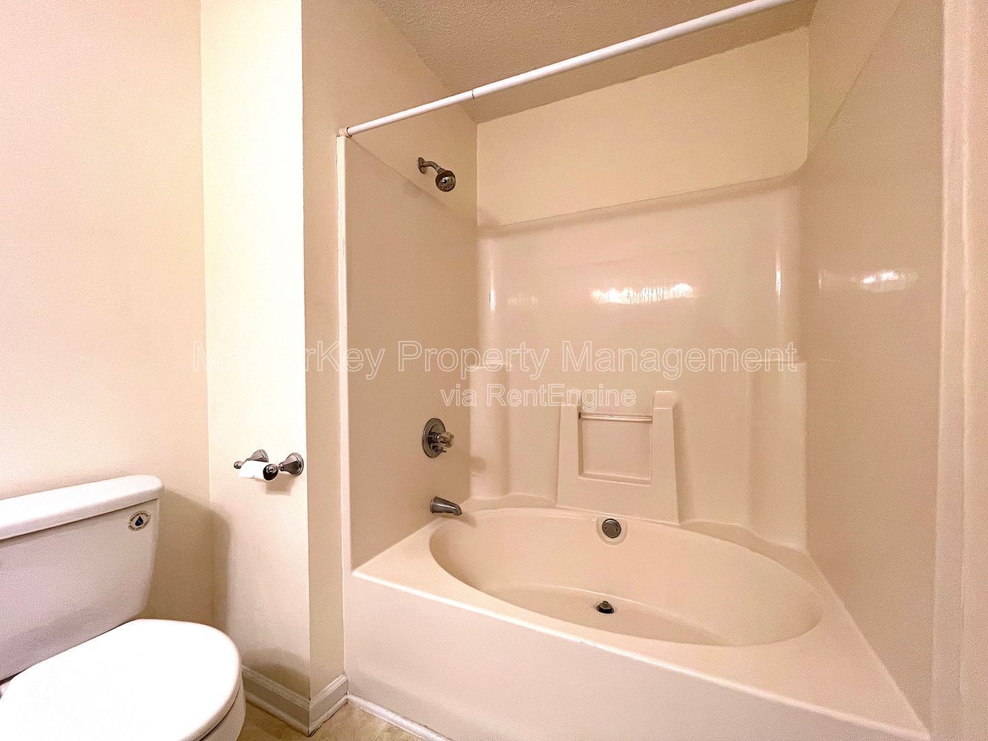 Spacious 3 Bedroom Single Family Located In Knightdale NC!!! property image