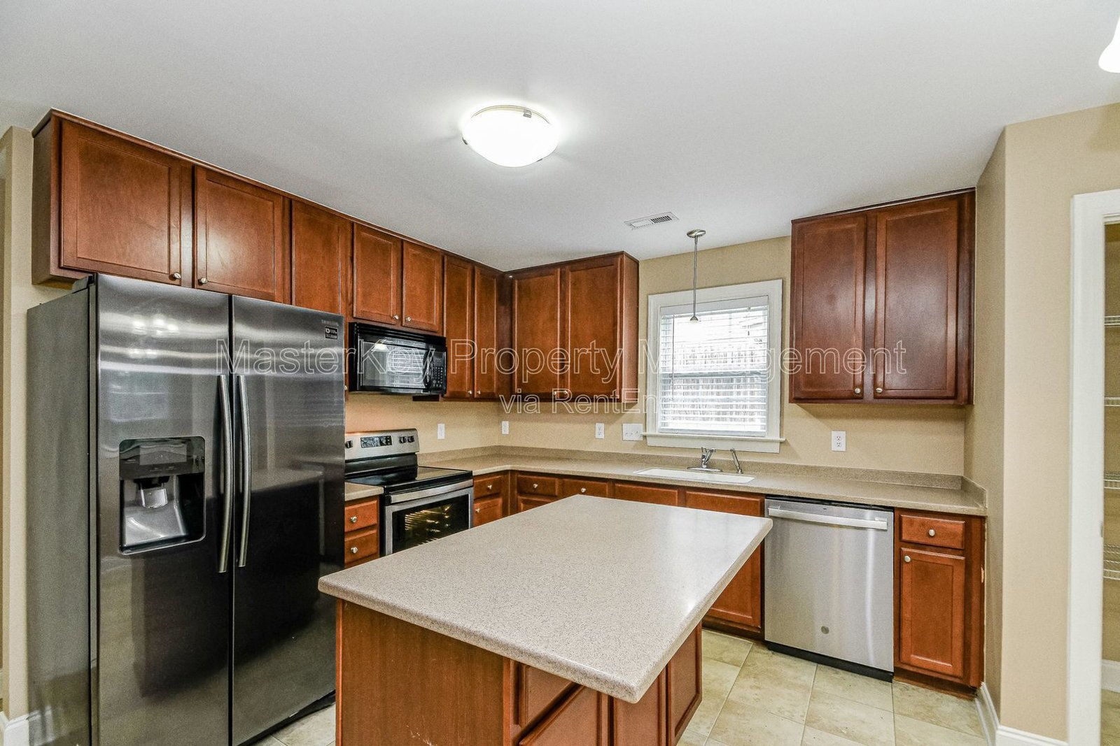 Refreshing 4-Bedroom, 2.5 Bathroom Single-Family in Holly Springs, NC property image