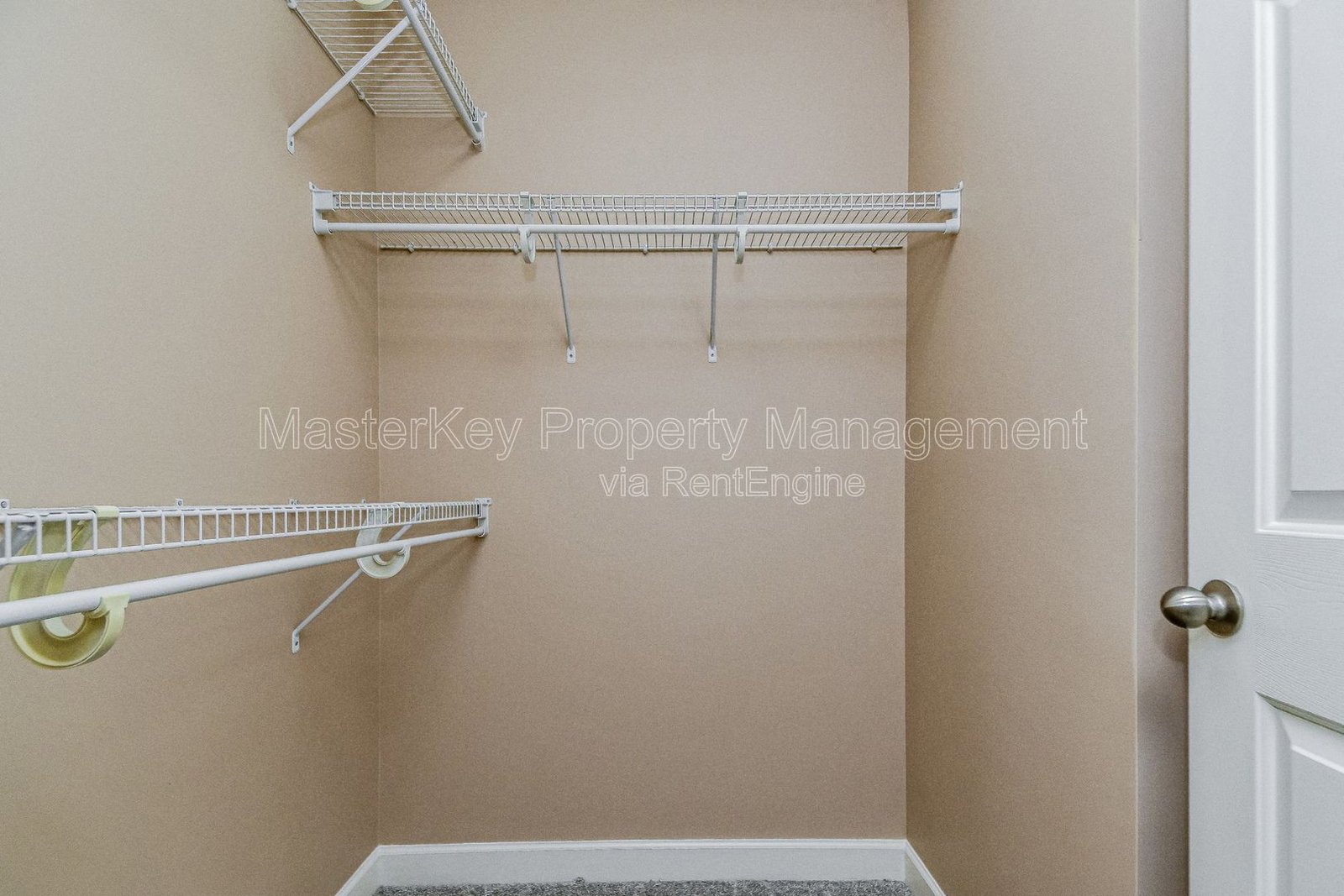 Refreshing 4-Bedroom, 2.5 Bathroom Single-Family in Holly Springs, NC property image