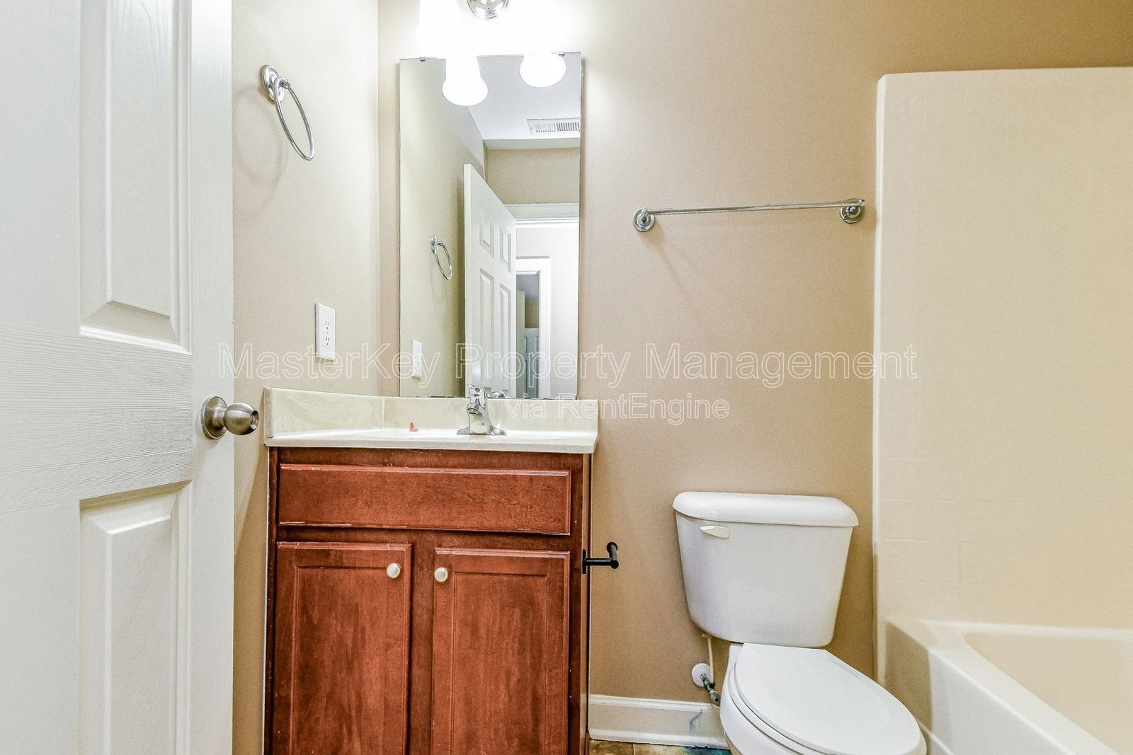 Refreshing 4-Bedroom, 2.5 Bathroom Single-Family in Holly Springs, NC property image