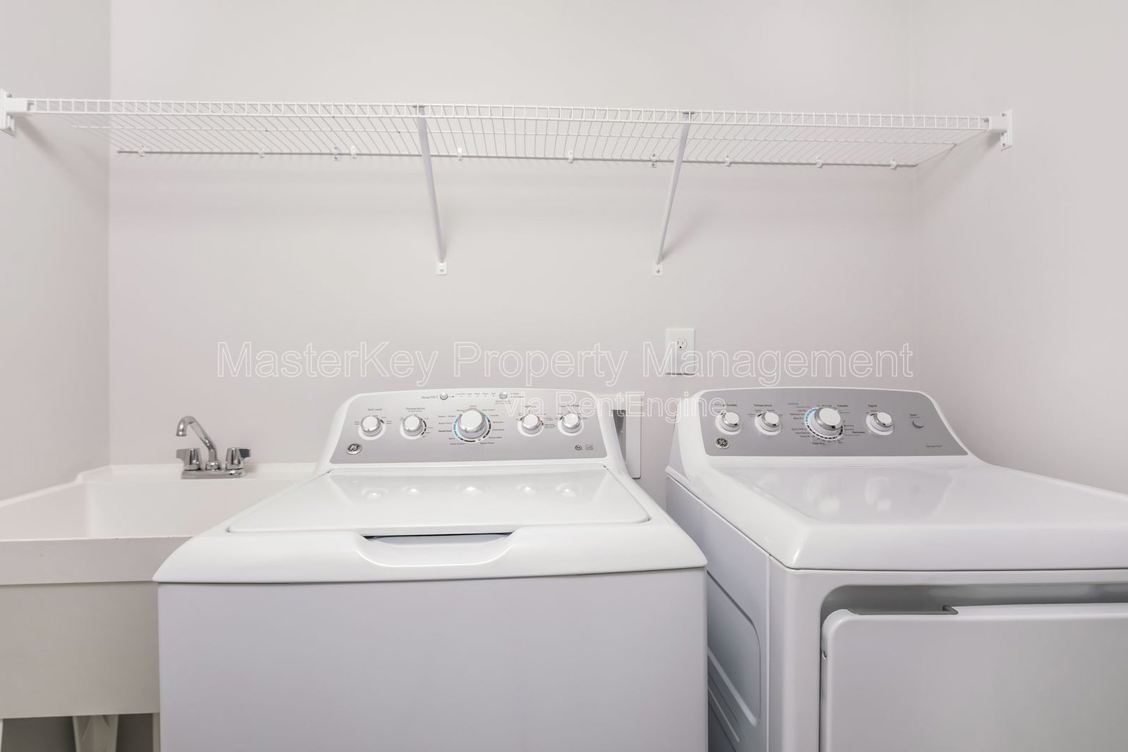 Spacious 3 Bedroom Townhouse in Raleigh! property image