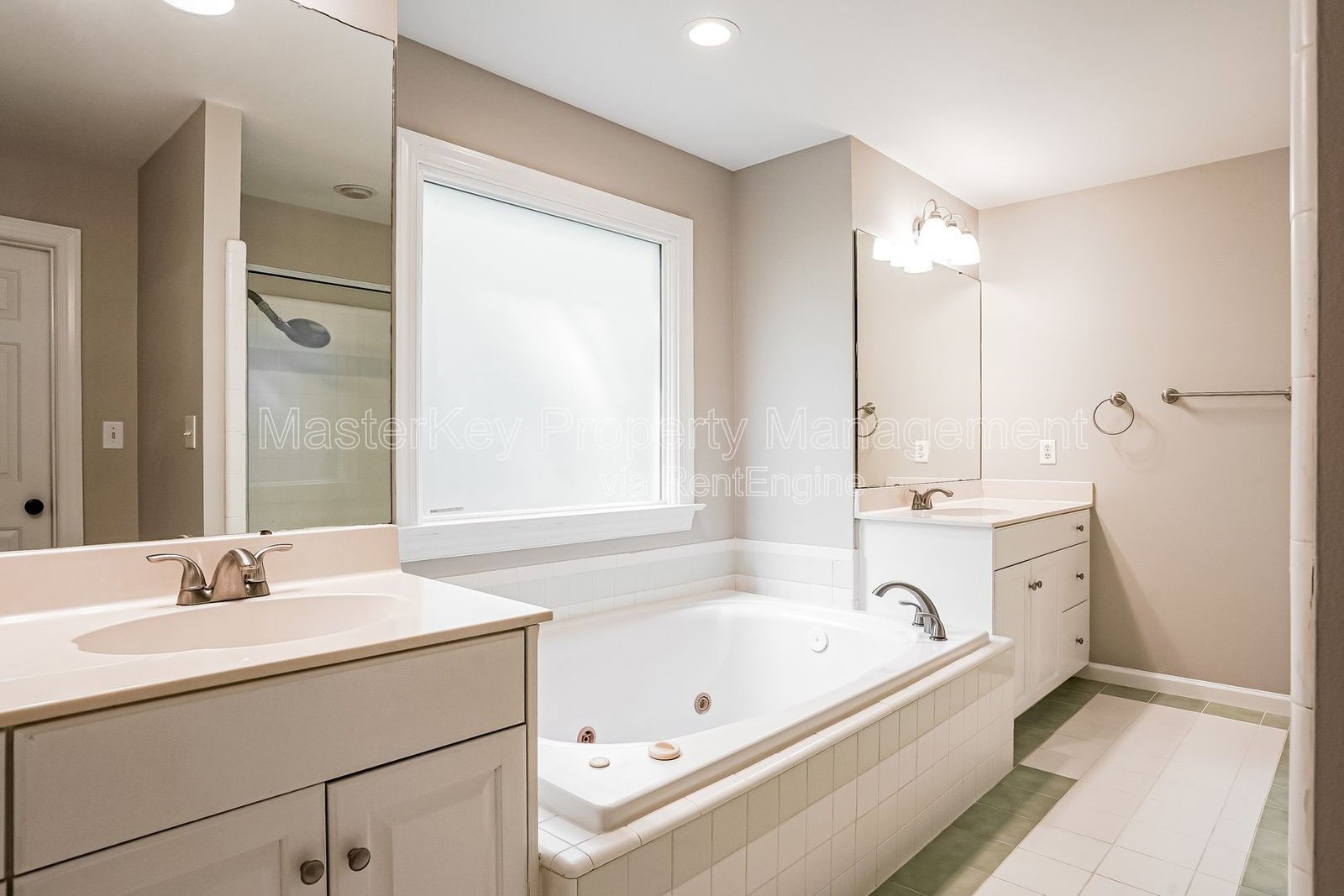 Spacious 4 Bedroom Single Family In Wake Forest!!! property image