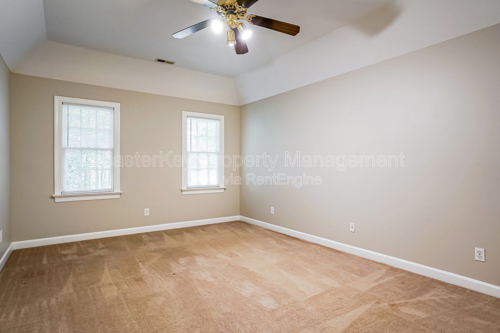 Spacious 4 Bedroom Single Family In Wake Forest!!! property image