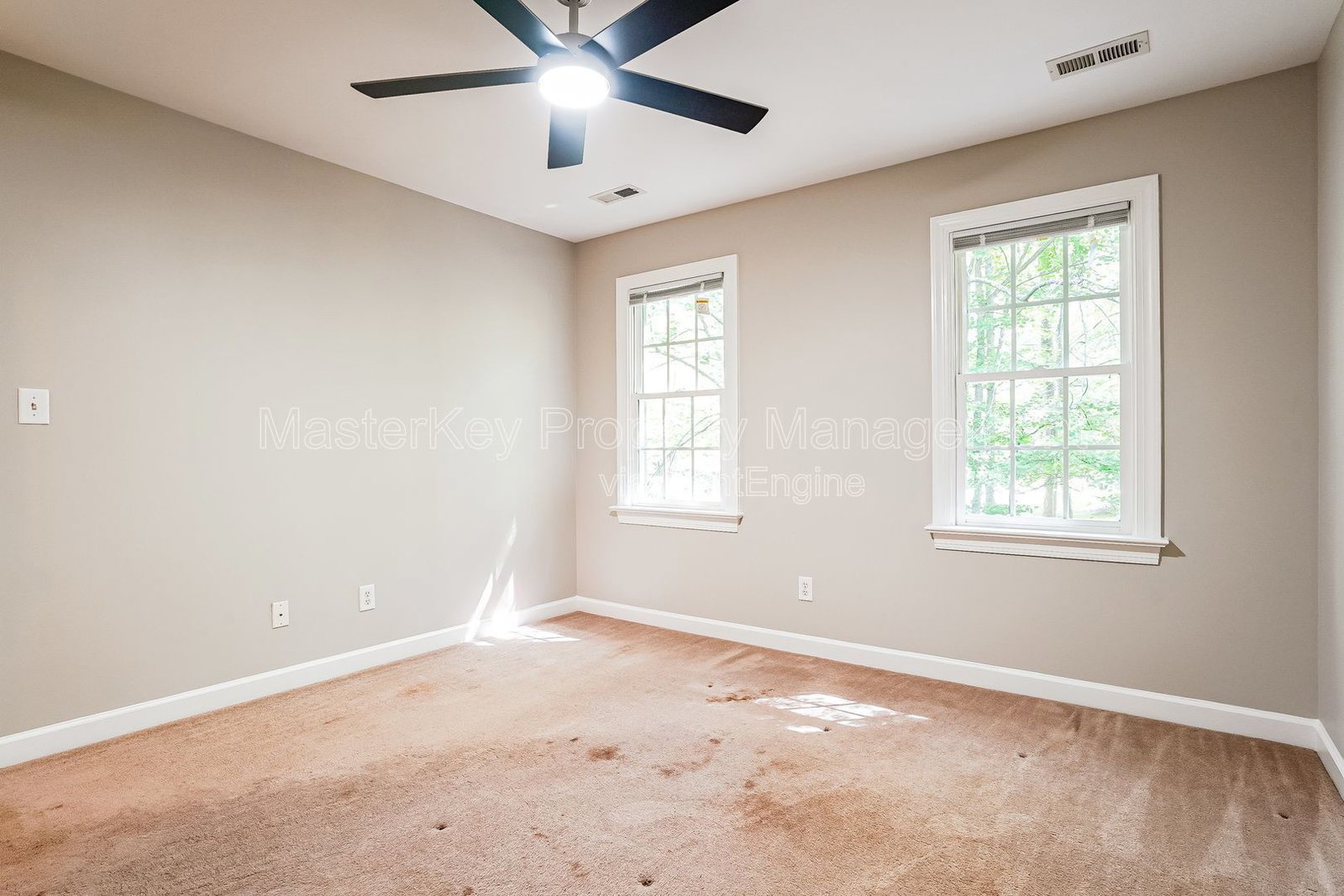 Spacious 4 Bedroom Single Family In Wake Forest!!! property image
