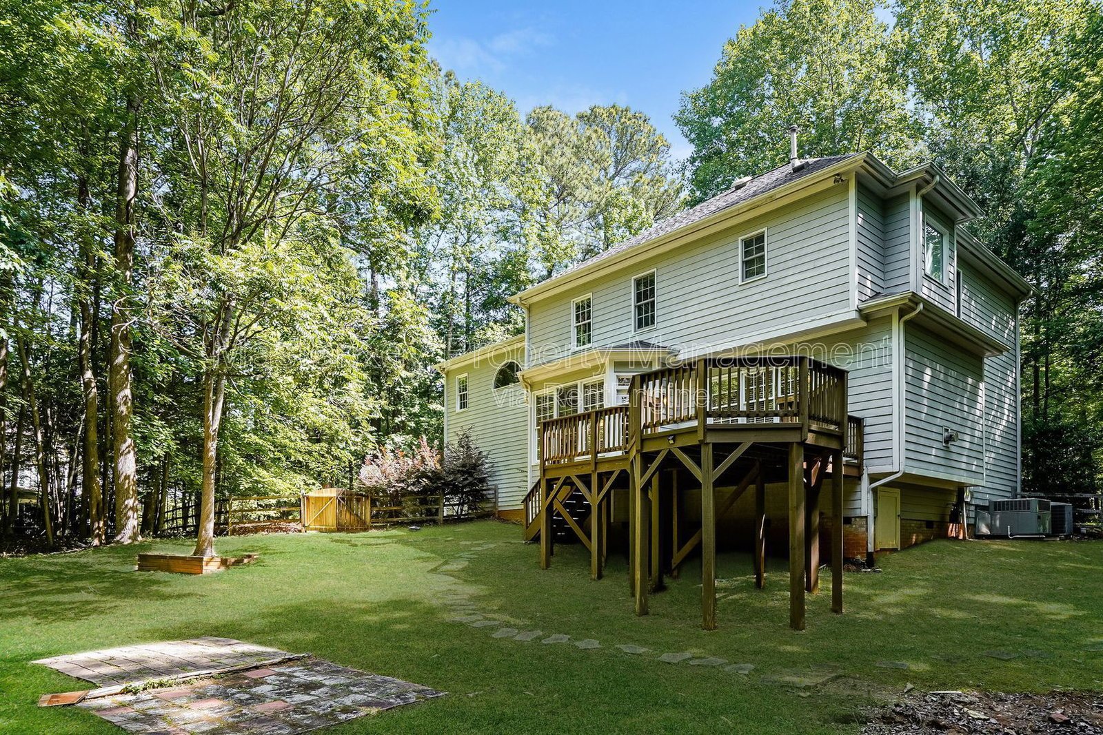 Spacious 4 Bedroom Single Family In Wake Forest!!! property image