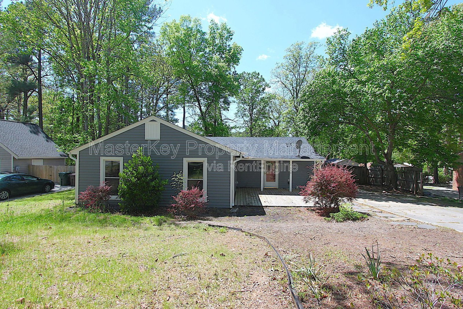 Spacious 3 Bedroom Single Family Located In Cary NC!!! property image