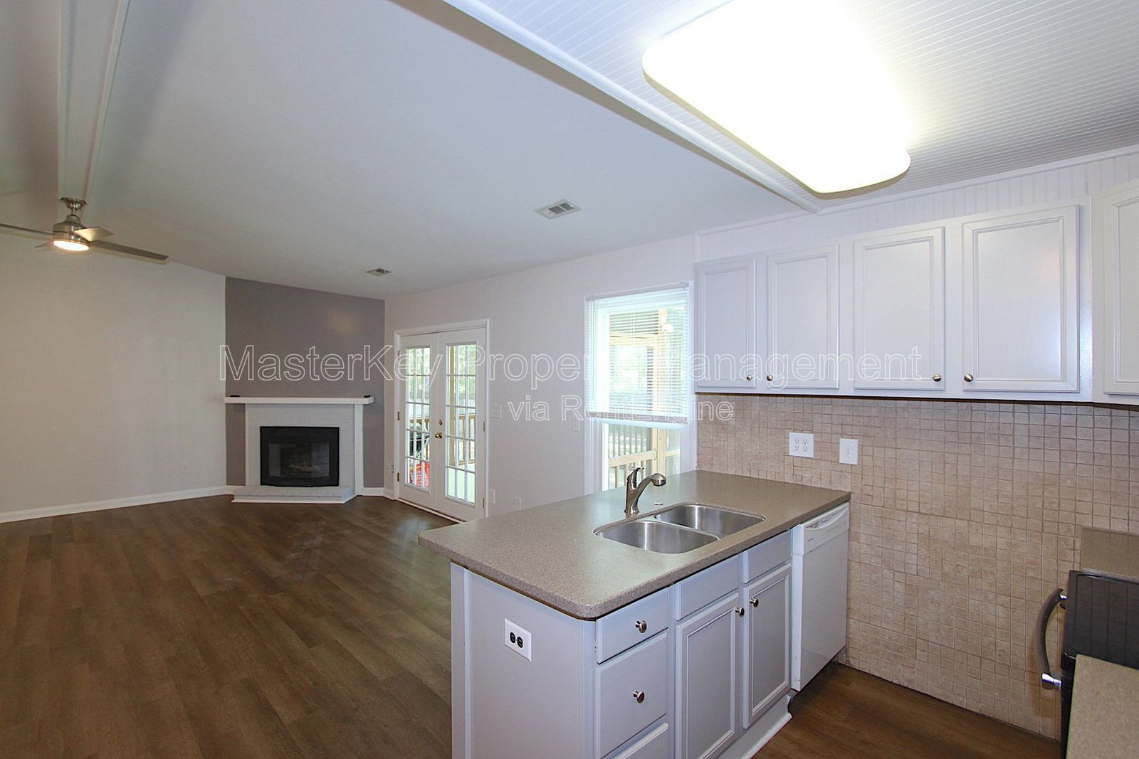 Spacious 3 Bedroom Single Family Located In Cary NC!!! property image