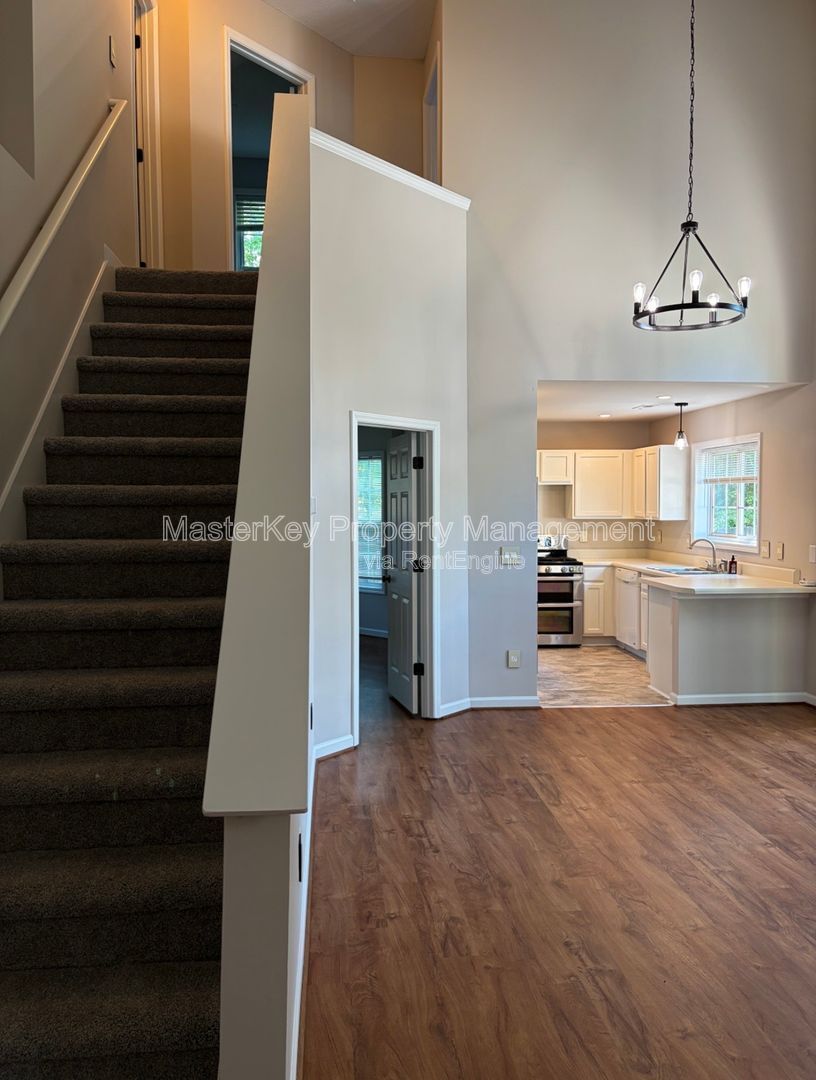 Spacious 3 Bedroom Single Family Located In Raleigh NC!!! property image