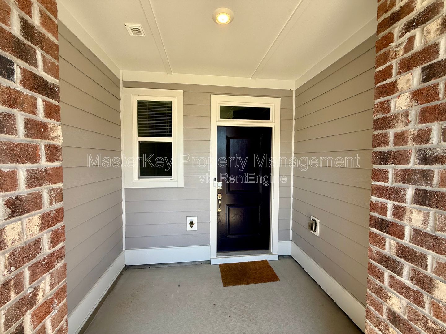 Modern 3-Bedroom, 2.5 Bathroom Townhome in Pittsboro, NC property image