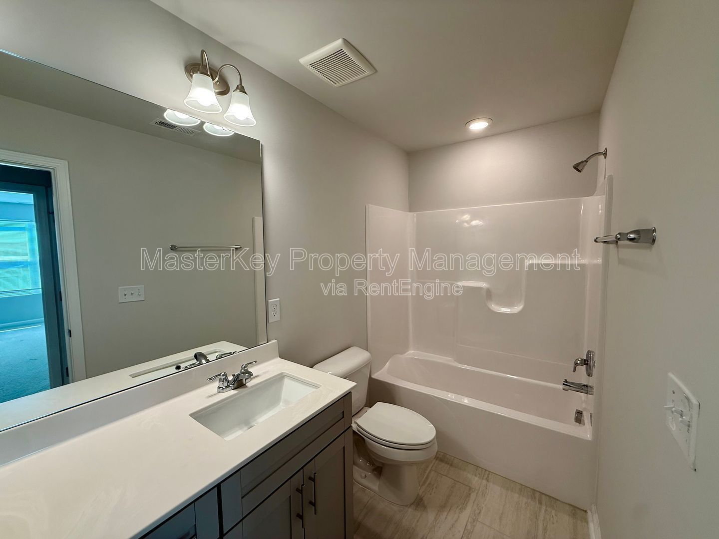 Modern 3-Bedroom, 2.5 Bathroom Townhome in Pittsboro, NC property image