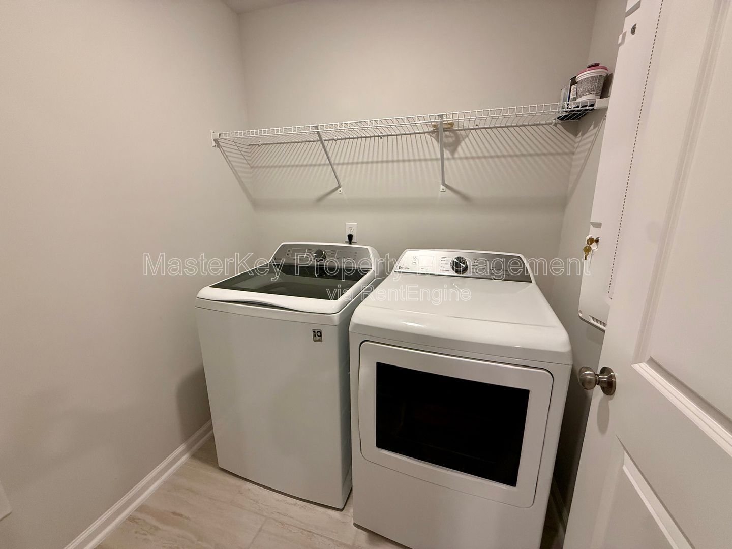 Modern 3-Bedroom, 2.5 Bathroom Townhome in Pittsboro, NC property image