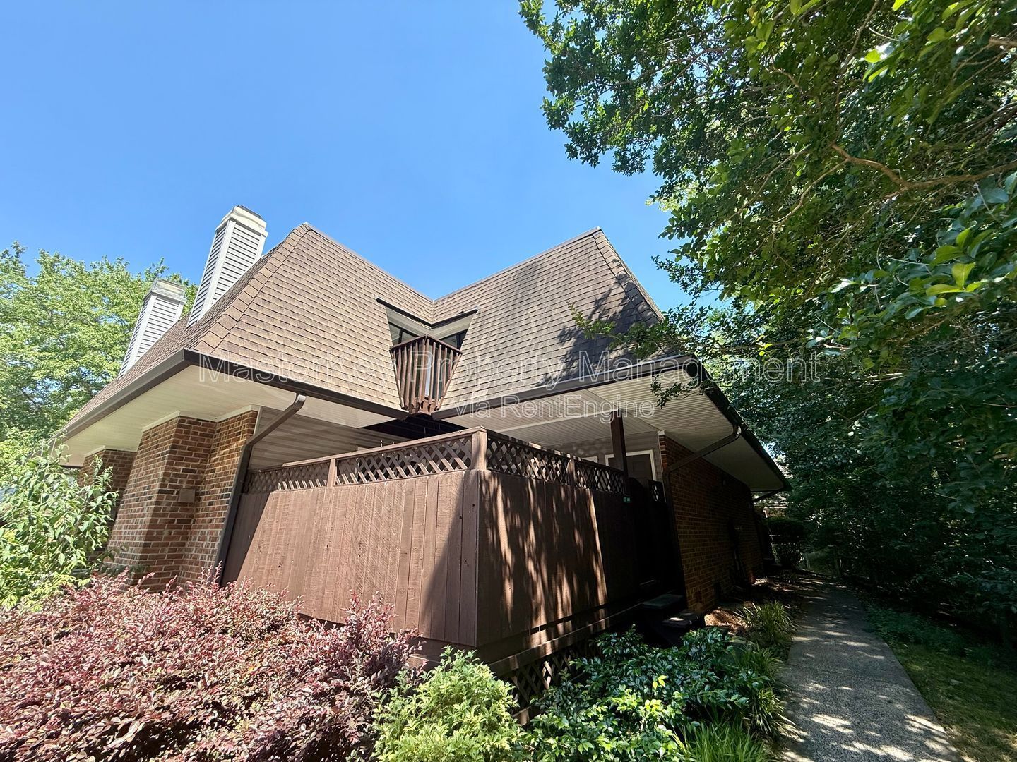 Inviting 3-Bedroom, 2.5 Bathroom Townhome in Chapel Hill, NC property image