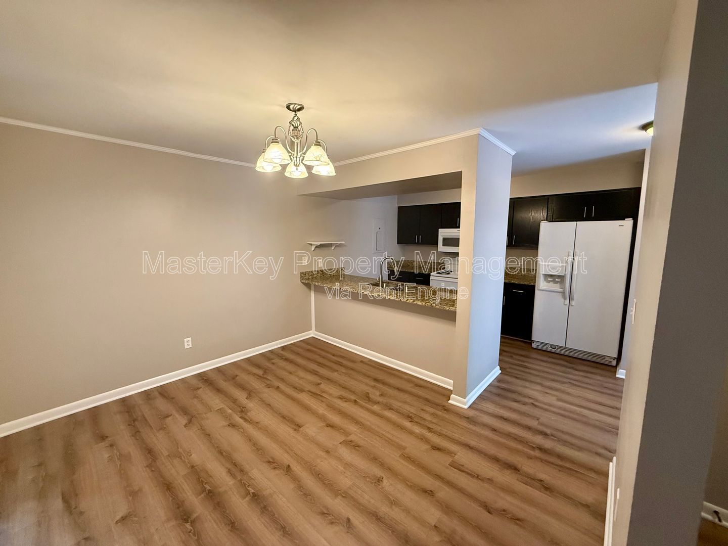 Inviting 3-Bedroom, 2.5 Bathroom Townhome in Chapel Hill, NC property image
