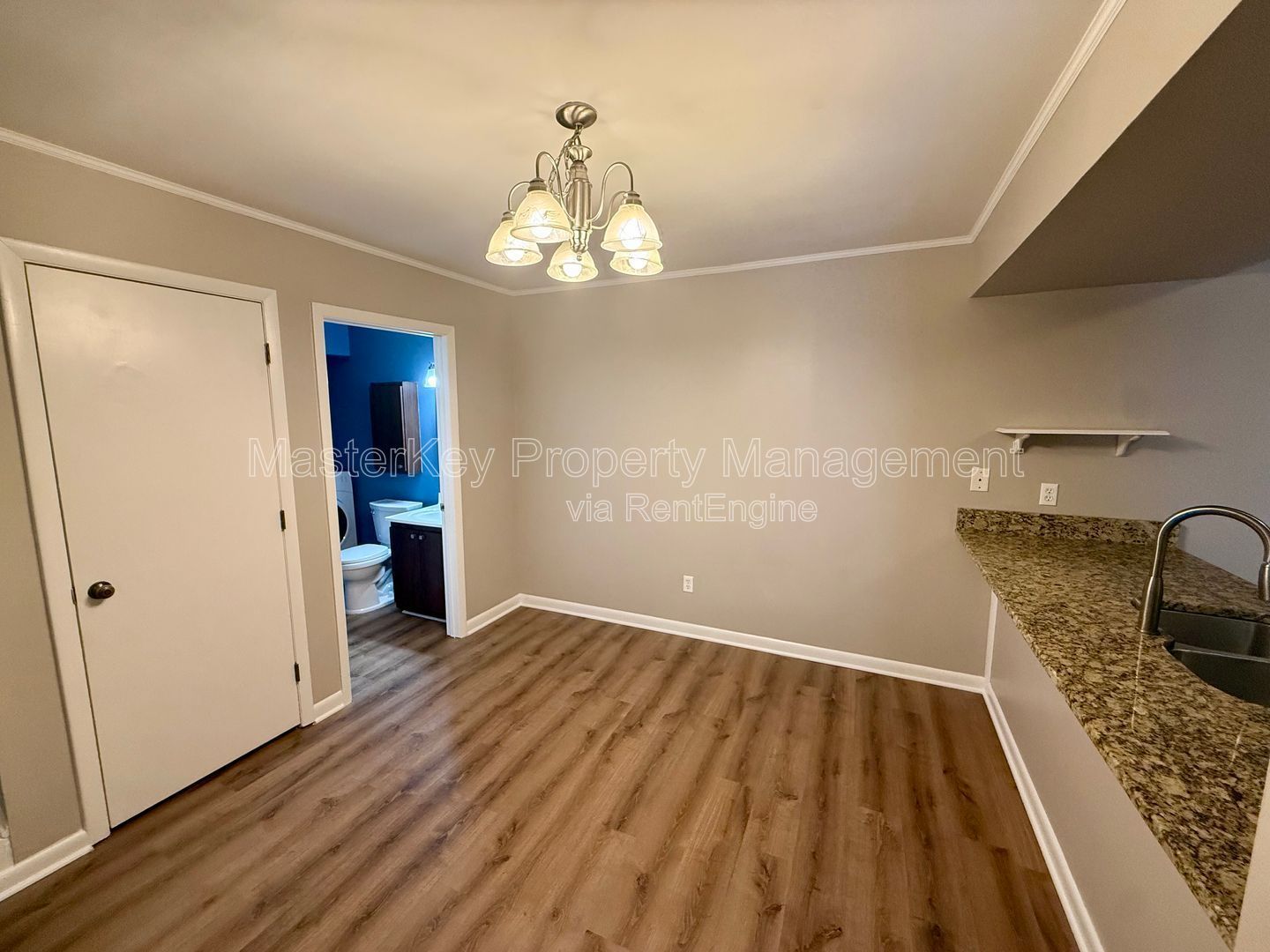 Inviting 3-Bedroom, 2.5 Bathroom Townhome in Chapel Hill, NC property image