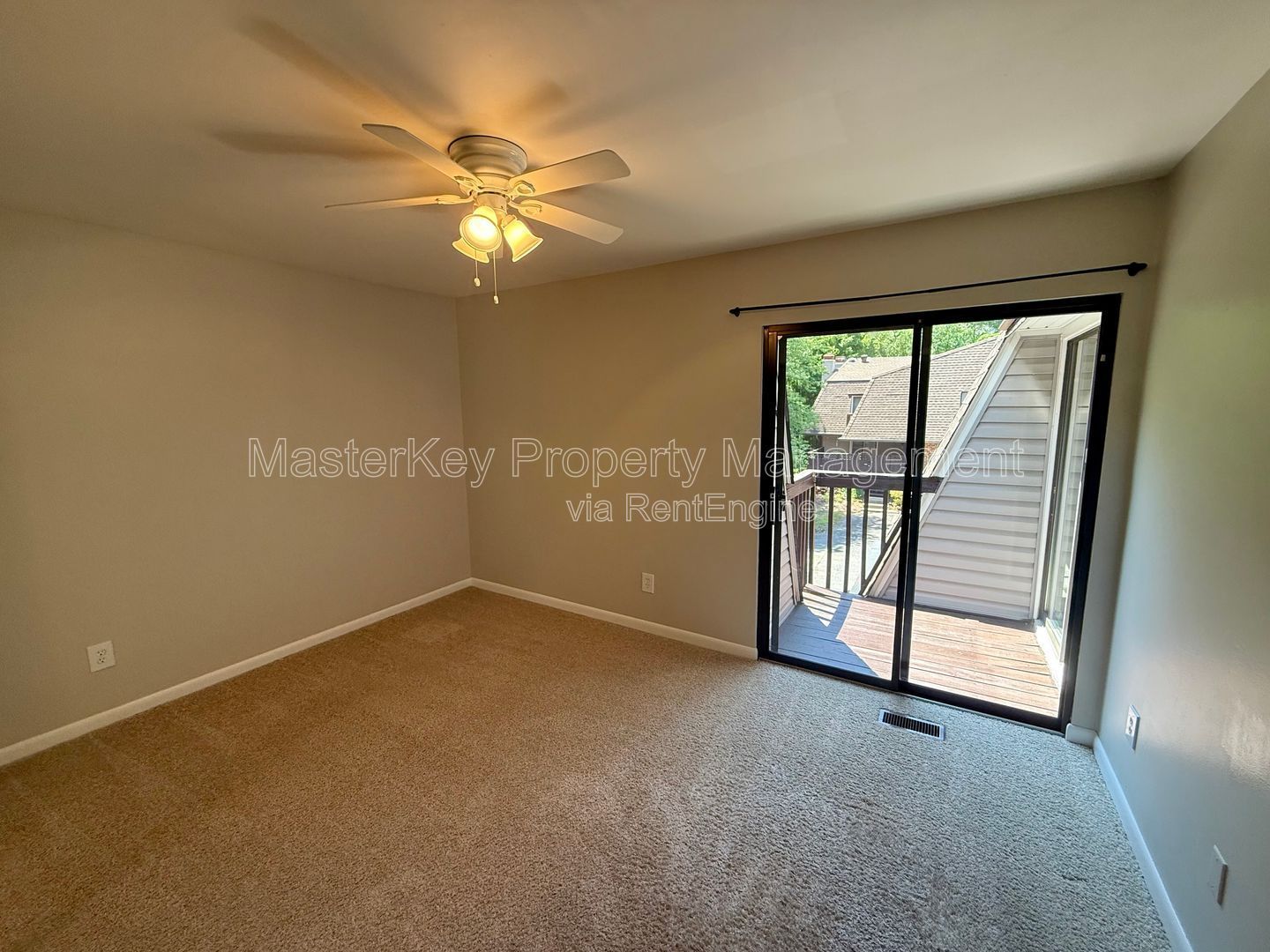 Inviting 3-Bedroom, 2.5 Bathroom Townhome in Chapel Hill, NC property image