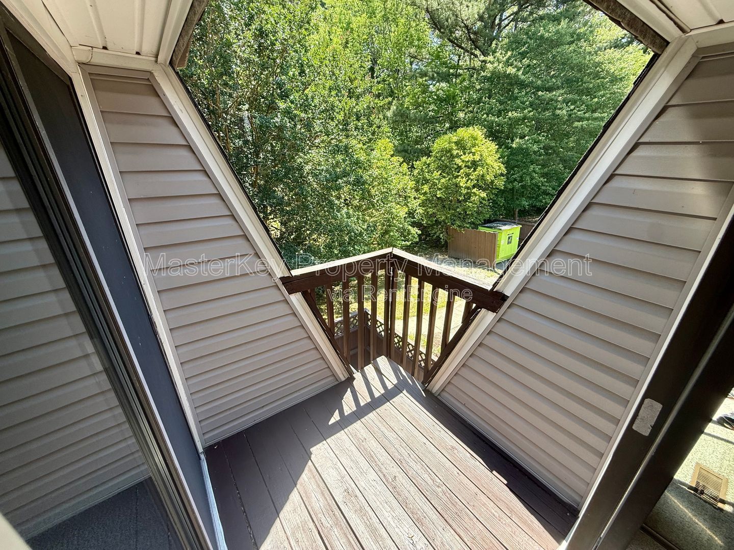 Inviting 3-Bedroom, 2.5 Bathroom Townhome in Chapel Hill, NC property image