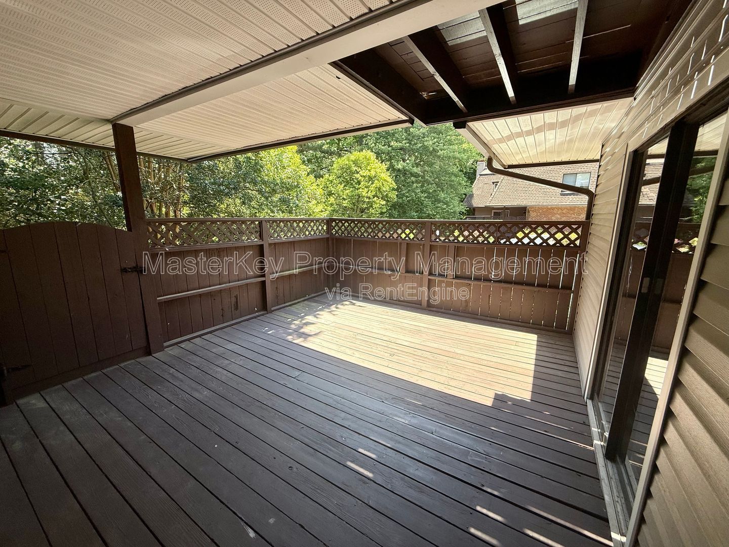 Inviting 3-Bedroom, 2.5 Bathroom Townhome in Chapel Hill, NC property image