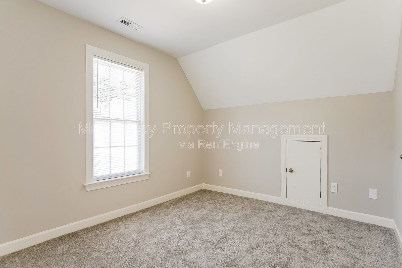 Refreshing 4-Bedroom, 2.5 Bathroom Single-Family in Holly Springs, NC property image