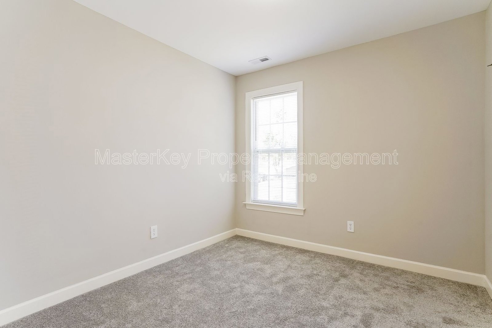 Refreshing 4-Bedroom, 2.5 Bathroom Single-Family in Holly Springs, NC property image