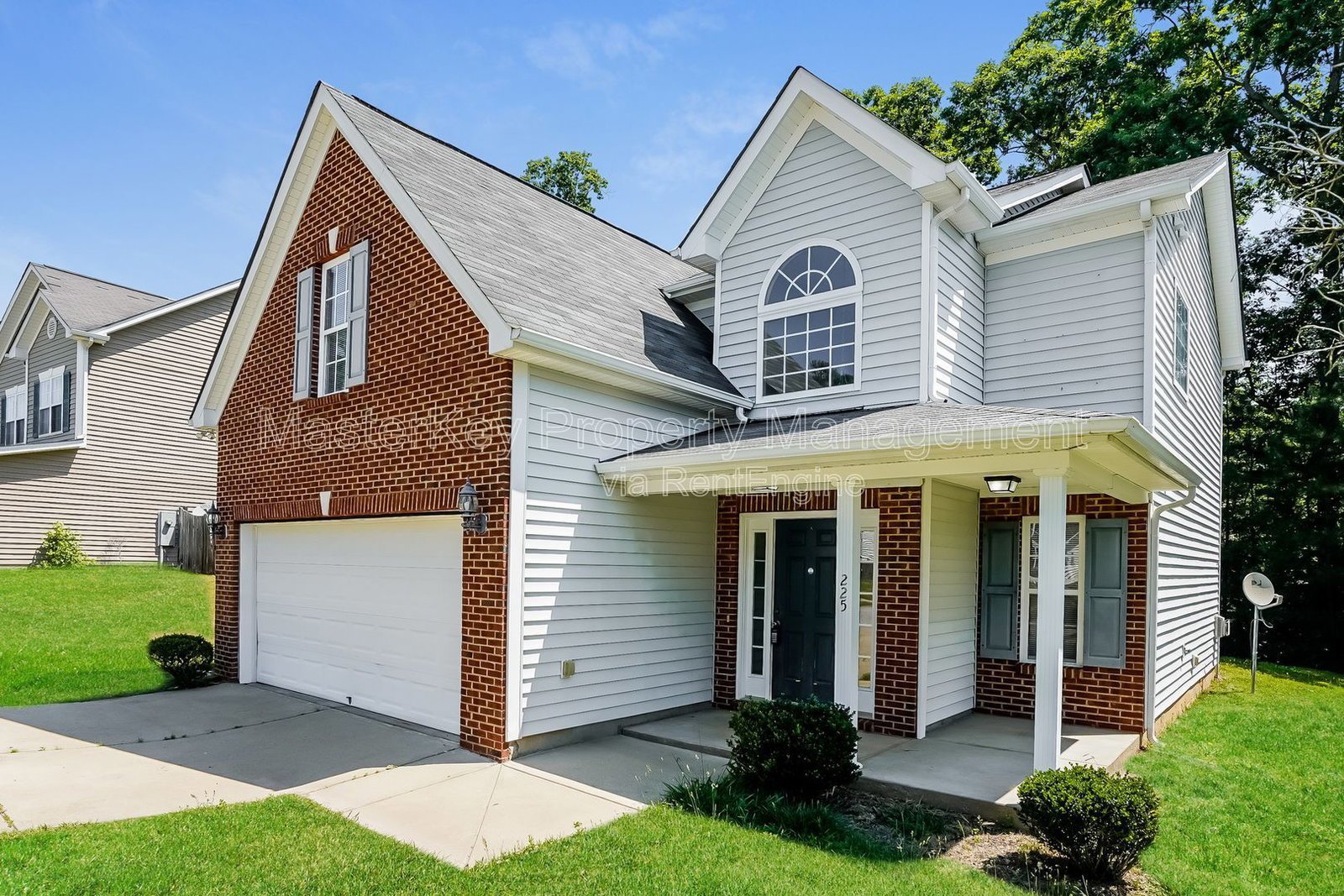 Refreshing 4-Bedroom, 2.5 Bathroom Single-Family in Holly Springs, NC property image