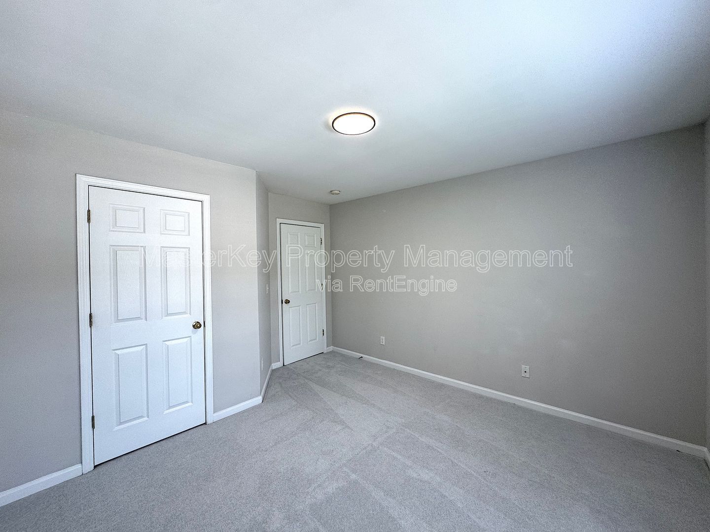 Spacious 4-Bedroom, 2.5 Bathroom Single-Family in Apex, NC property image