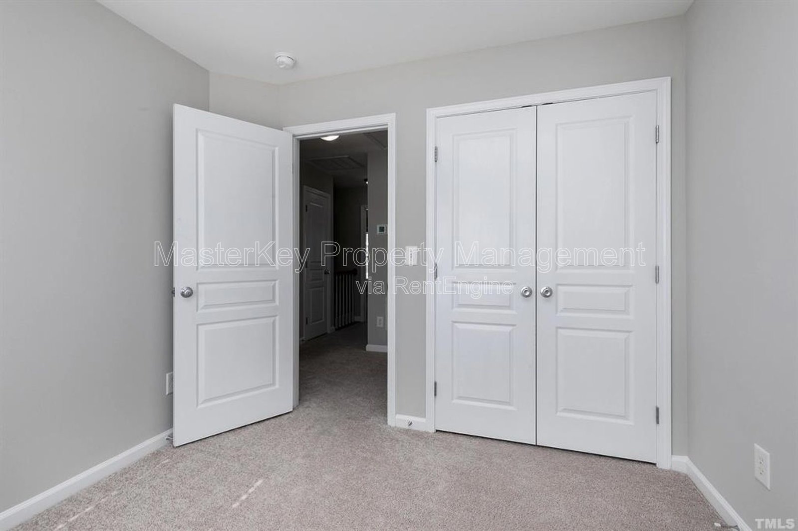 Appealing 3-Bedroom, 2.5 Bathroom Townhome in Cary, NC property image