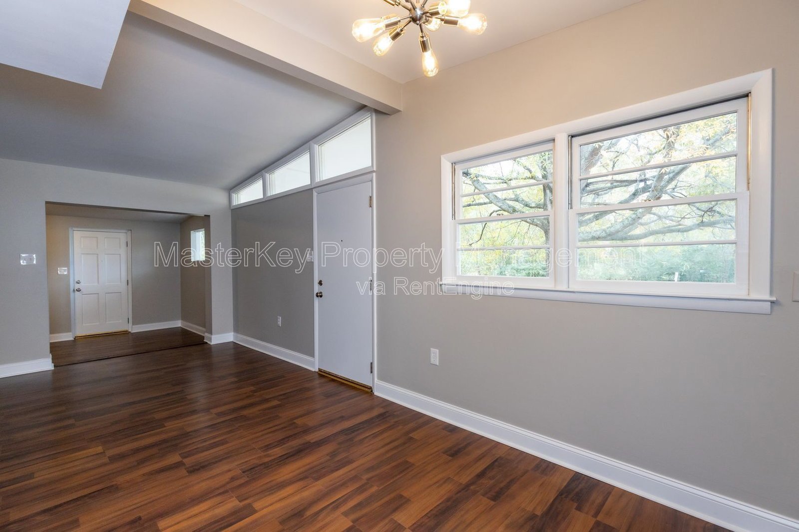Inviting 3-Bedroom, 2 Bathroom Single-Family in Raleigh, NC property image