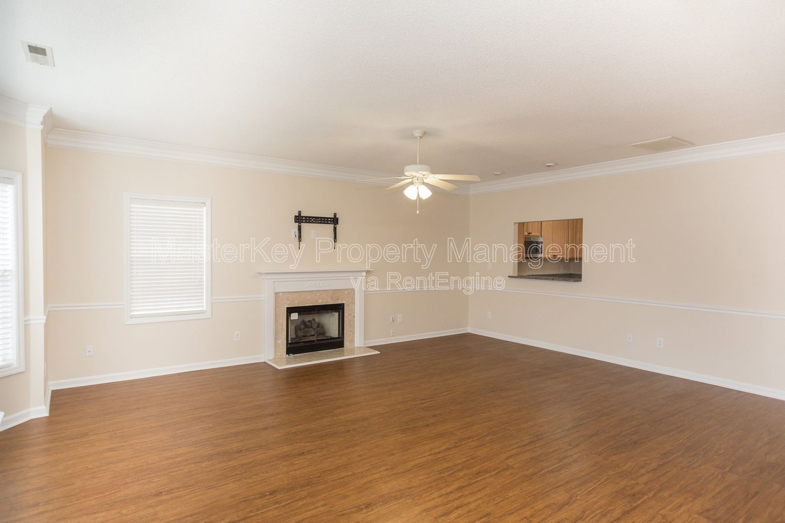 Beautiful End Unit Townhome in a Great Cary Location property image