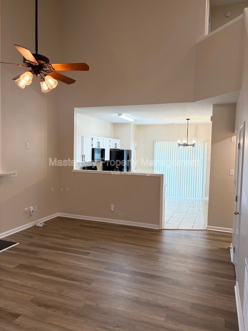 Spacious 3 Bedroom Single Family Home Located In Fuquay!!! property image
