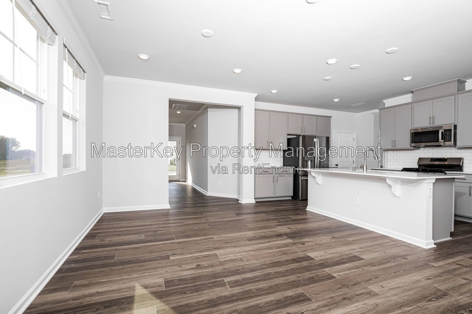 Spacious 4 Bedroom Townhouse Located In Wake Forest NC!!! property image