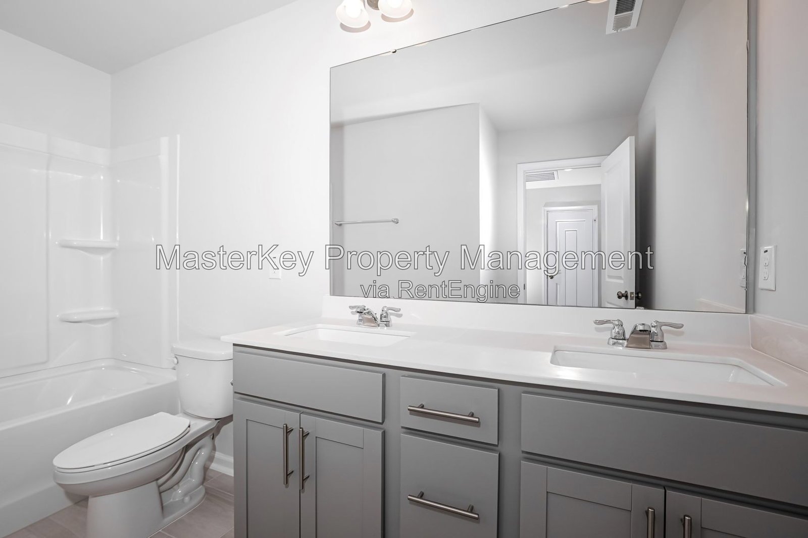 Spacious 4 Bedroom Townhouse Located In Wake Forest NC!!! property image
